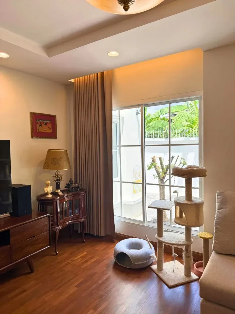 หลังรีโนเวท · ห้องนั่งเล่น