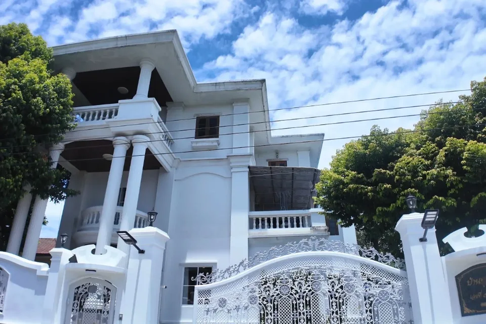 P070 รีโนเวท บ้านเดี่ยวย่านสายไหม โดดเด่นด้วยสไตล์คลาสสิคผสมผสานความโมเดิร์น
