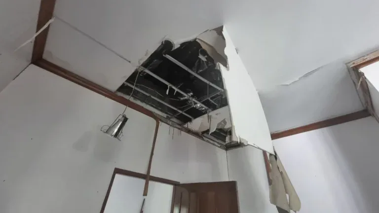 ก่อนรีโนเวท · ห้องนอนและห้องพระ